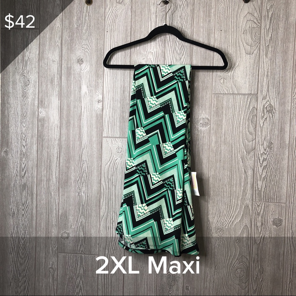 LuLaRoe maxi skirt - new